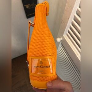 Veuve Clicquot Brut Champagne Ice Jacket / Insulated Sleeve for 750ML bottle